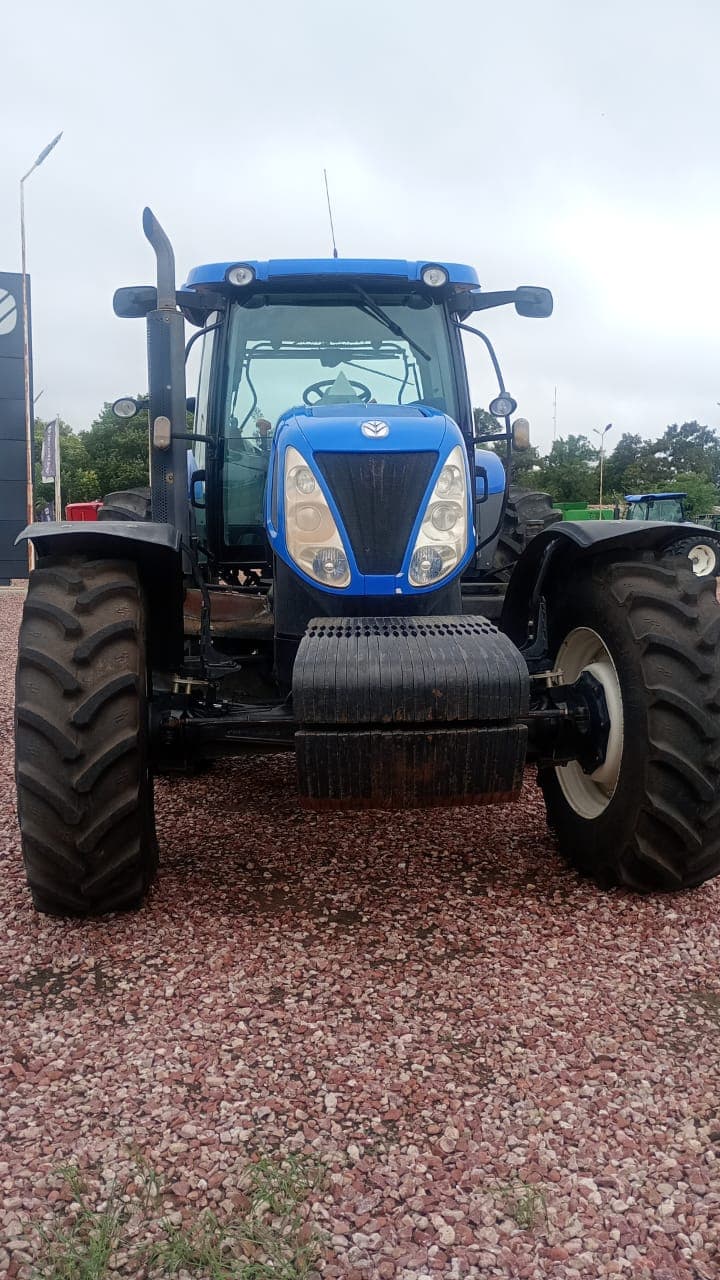 Tractor New Holland T7.245